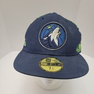 Minnesota Timberwolves 59Fifty New Era Fitted Hat Size 7 3/4 Emroidered/Spellout
